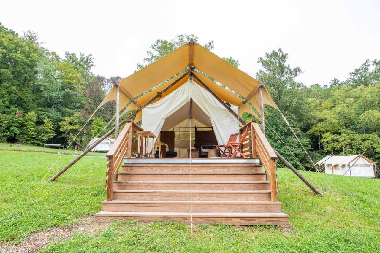 Hotel Under Canvas Great Smoky Mountains Pigeon Forge Exterior foto