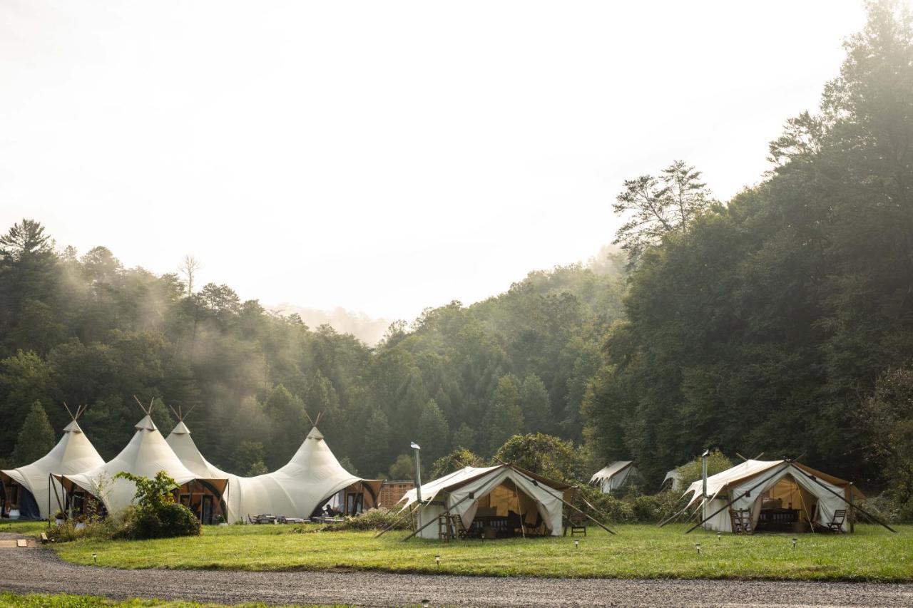 Hotel Under Canvas Great Smoky Mountains Pigeon Forge Exterior foto